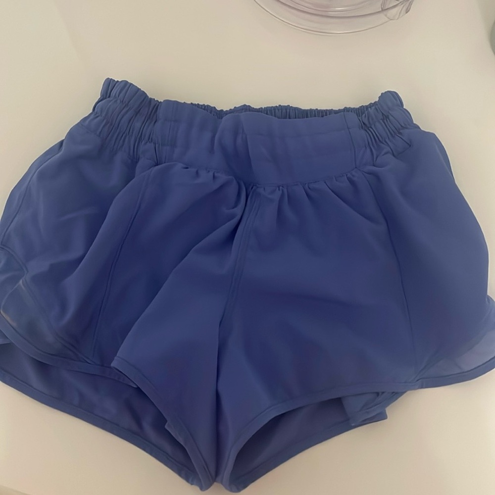 Blue lululemon hotty hot low rise 2.5 size 4 shorts!